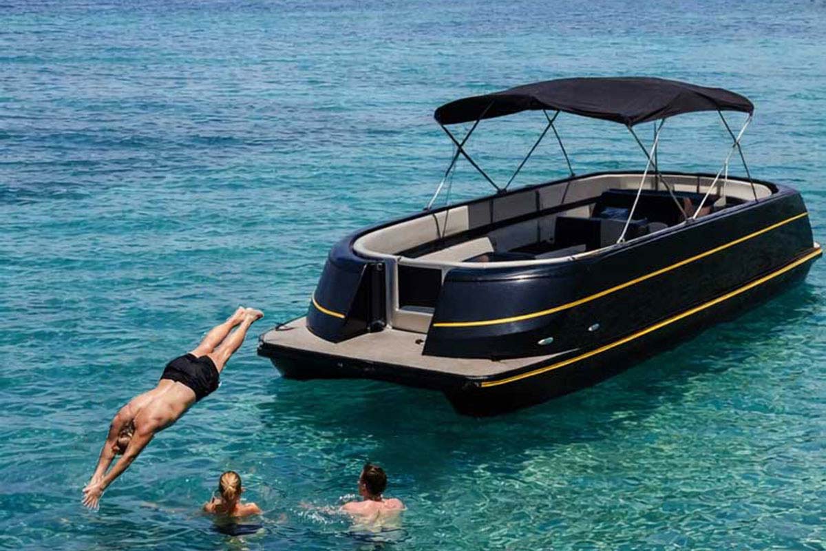 Aegean Vibes 2026 pontoon boat in Naoussa, Paros